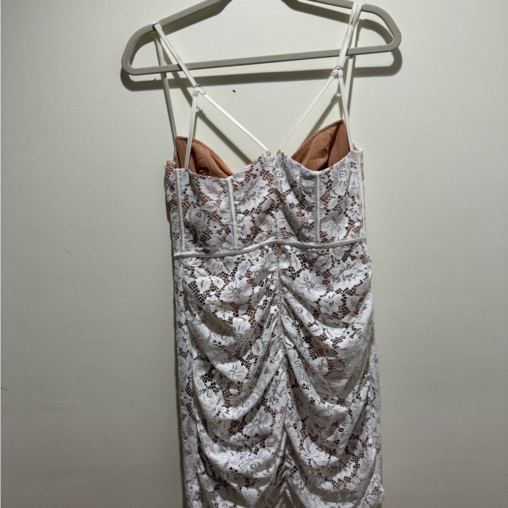 Julia Mini Dress by For Love & Lemons – White Lace – Size M - Picture 3 of 13